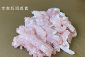 掌握炒肉不粘锅的技巧，轻松享受美味佳肴（让炒肉更好吃）